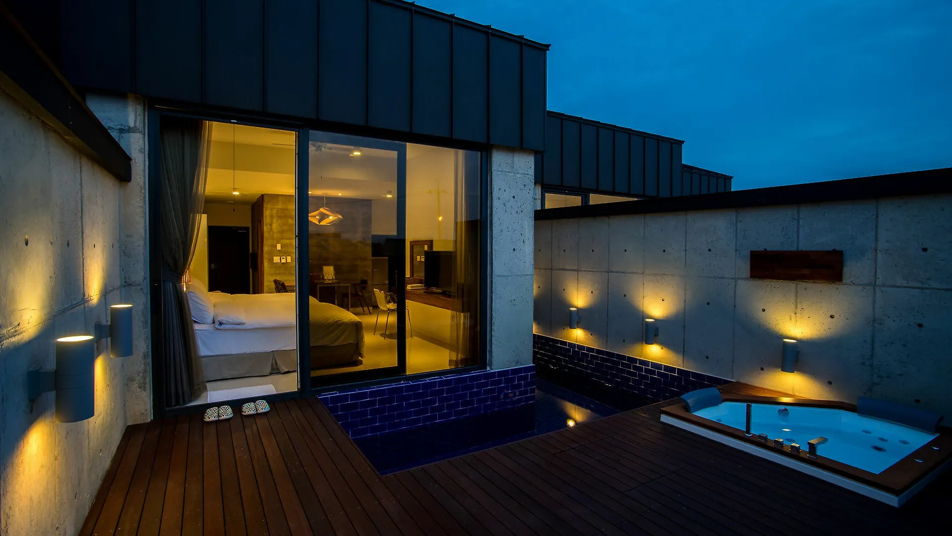 Resort Maison De Jeju Pool Villa